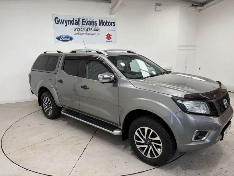  Nissan Navara Double Cab Pick Up Tekna 2.3dCi 190 4WD Diesel