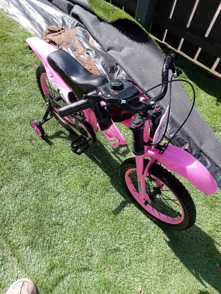 Girls pink bike