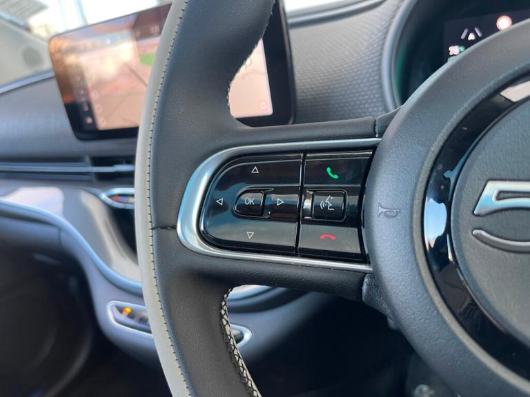 2024 Fiat 500e 42kWh La Prima Hatchback 3dr Electric Auto (118 ps) Hatchback Electric Automatic