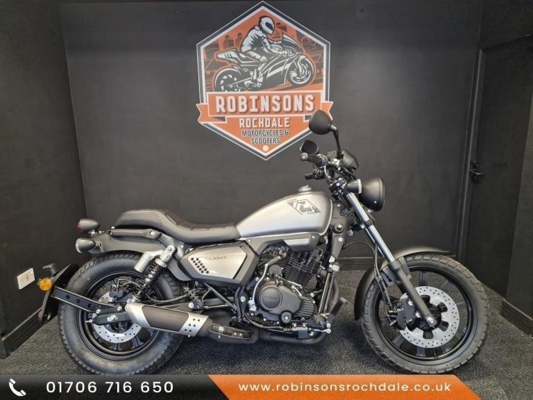 Keeway K Light 125cc learner legal cruiser.