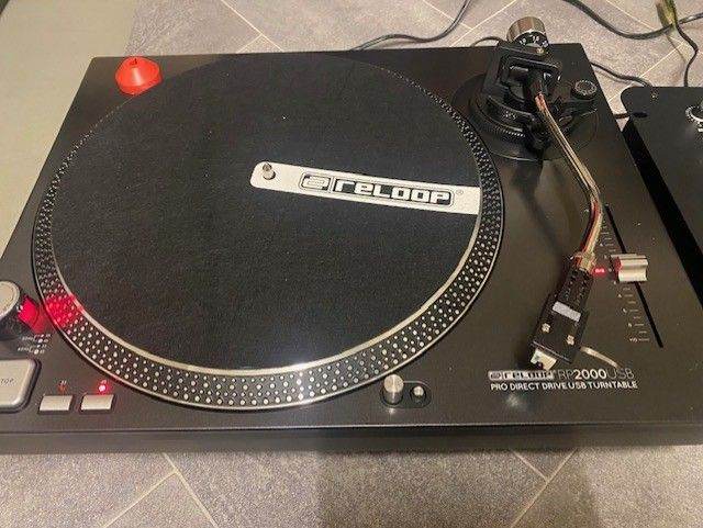 TURNTABLES/MIXER PACKAGE -RELOOP USB DIRECT DRIVE DJ TURNTABLES x2/ CITRONIC MIXER - £550
