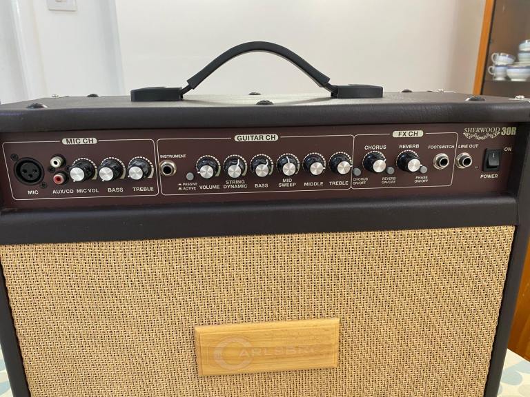 Carlsbro Guitar Amp