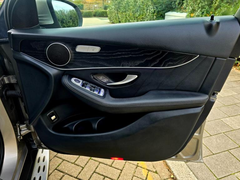 2021 Mercedes-Benz GLC 220d 4Matic AMG Line Premium 5dr 9G-Tronic 90DAYS WARRANTY HPI CLEAR  ESTA...