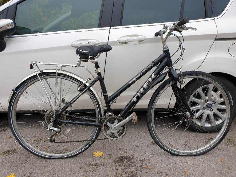Trek 7300 Trek Bike Hybrid Womens Trek 7300 Womens 18" Bicyccle