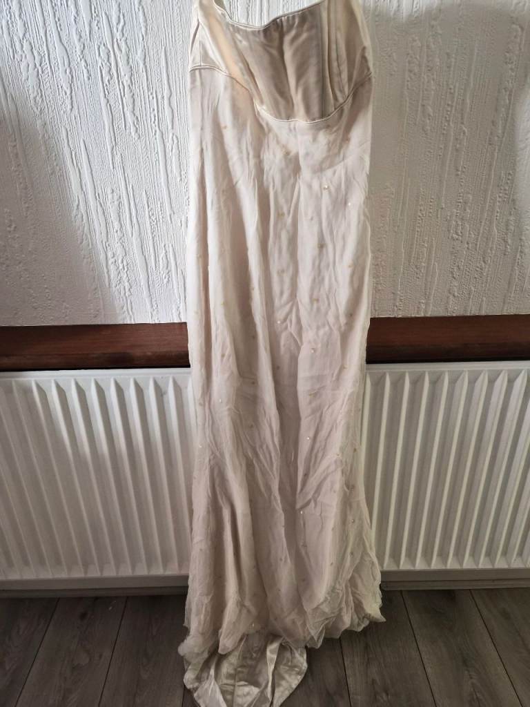 Cream 'Mirror Me Too London' Wedding Dress – Good Condition