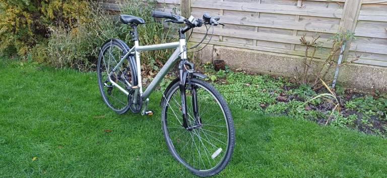 Gents Merida Crossway Hybrid Bike