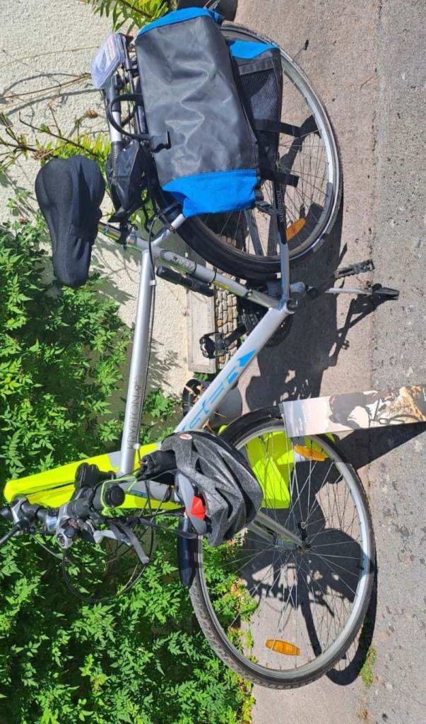 20-inch Bike with pannier, lights, mirrors, gel seat helmet, pumps, puncture repair kit 