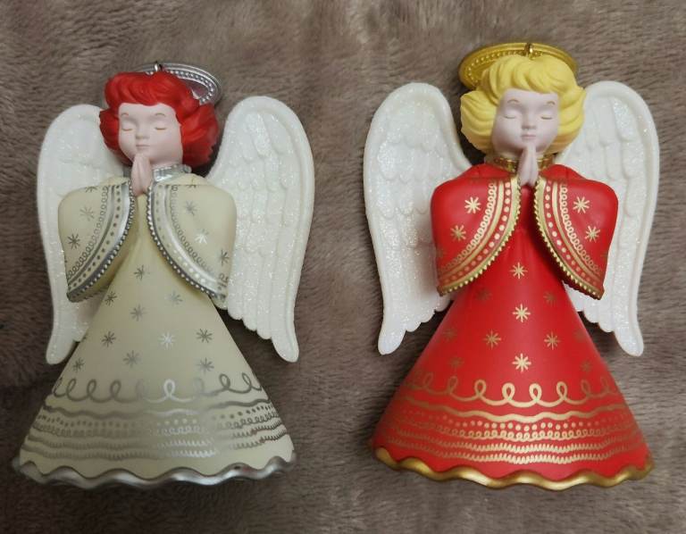 XMAS ITEMS -  WEDGWOOD PLATE, ANGELS,  