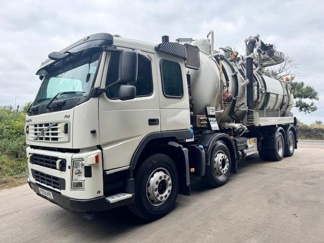 2009 59 Volvo FM 440 sleeper cab 8x4 KAISER WHALE recycler jet/vacuum tanker
