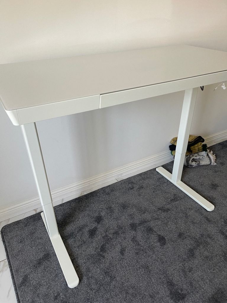 Brand new standing desk white with glass surface usb ports for charging boxed 