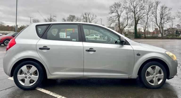 Kia, CEED, Hatchback, 2007, Manual, 1396 (cc), 5 doors