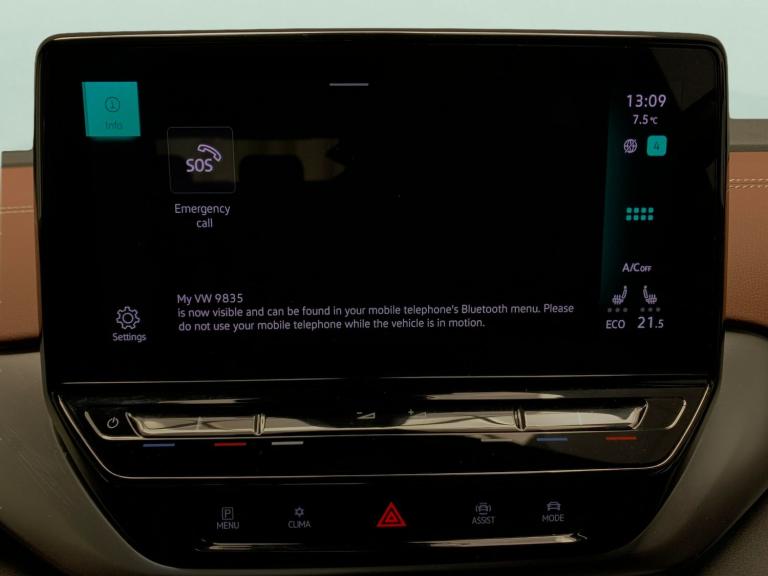 2022 Volkswagen ID.4 Pro Performance 77kWh Family SUV 5dr Electric Auto (204 ps) - HEATED STEERI ...