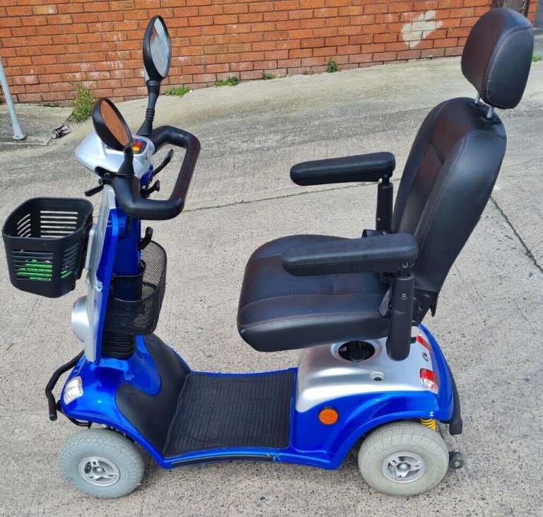 Kymco 8mph scooter 