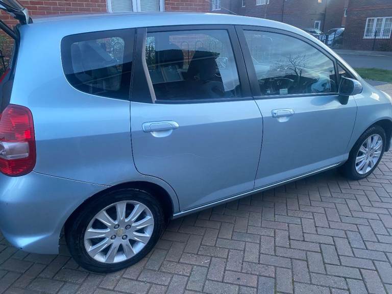 Honda, JAZZ, Hatchback, 2005, Semi-Auto, 1339 (cc), 5 doors