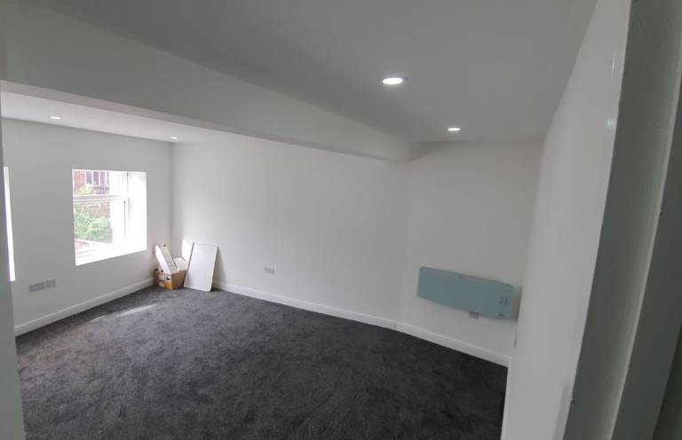 2 BEDROOM FLAT AVAILABLE TO LET Denton M34 3JU
