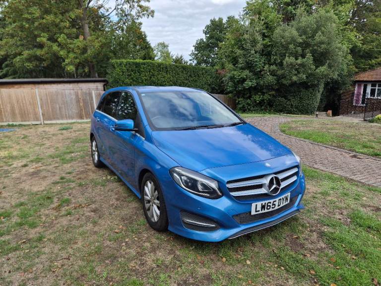 Mercedes-Benz, 2015, 1590 (cc)