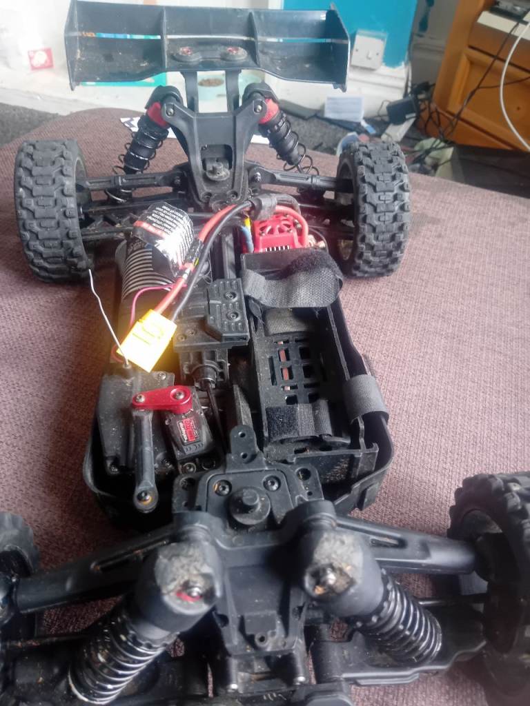Rc car brushless team corally
