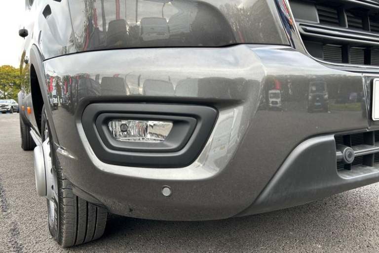 2025 Ford Transit 460 Limited AUTO L4 H3 ELWB High Roof 17 Seat Minibus RWD 2.0 EcoBlue 165ps Min...