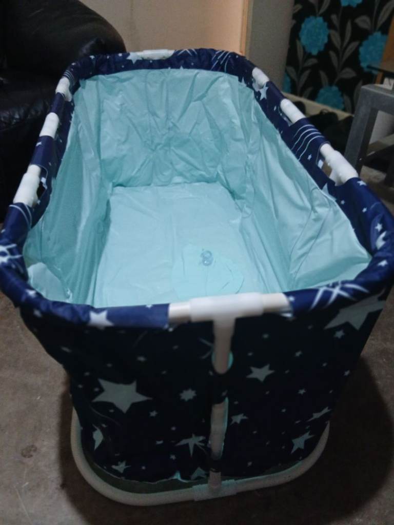 Baby / Toddler Foldable Bath Tub - Stars Design