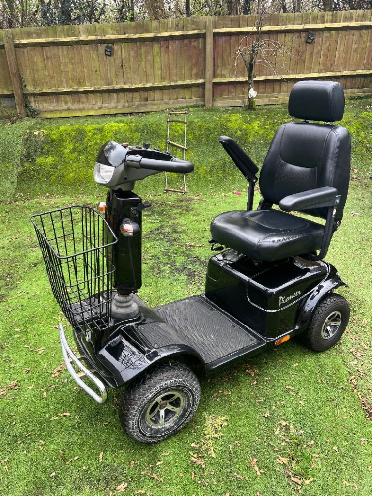 Mobility scooter 