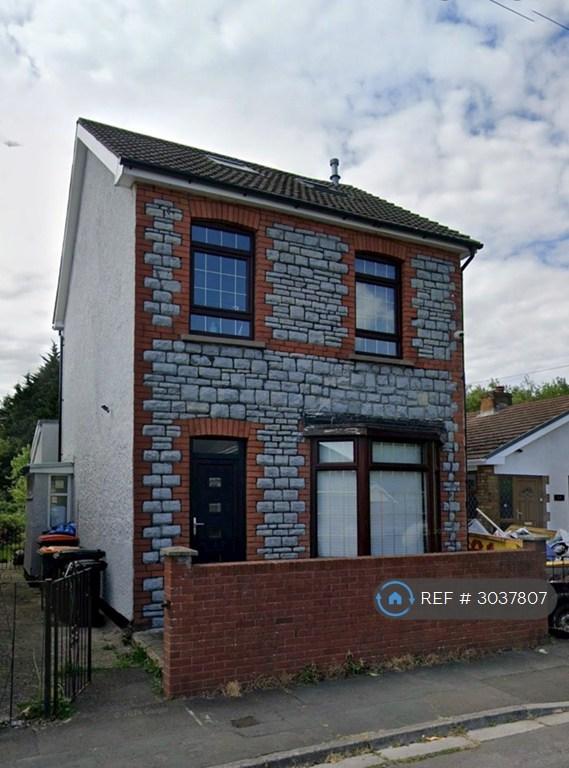 4 bedroom house in Liswerry Road, Newport, NP19 (4 bed) (#3037807)