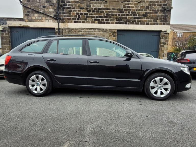 2011 Skoda Superb 2.0 TDI S DSG Euro 5 5dr ESTATE Diesel Automatic