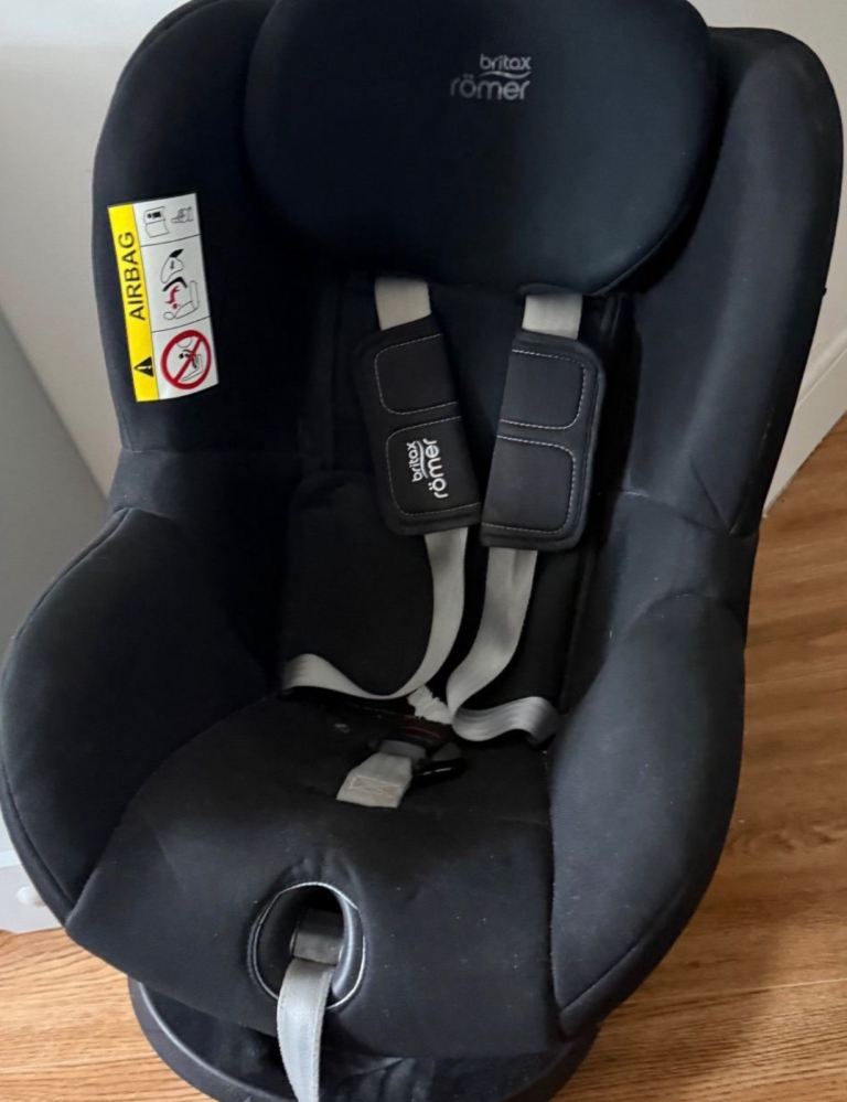 Britax Römer Dualfix' R - 360° ISOFIX Car Seat £50