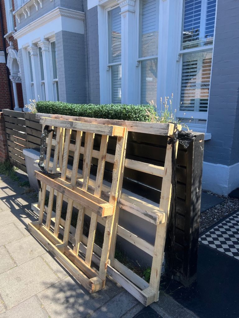 Free wooden pallets – collection only – SW4 6DD