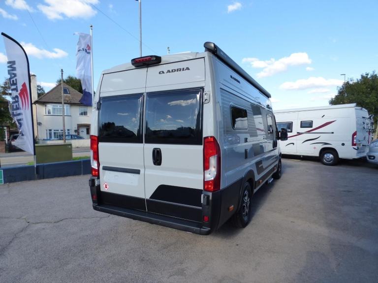 Adria Twin Supreme 640 SLB DIESEL AUTOMATIC 2025
