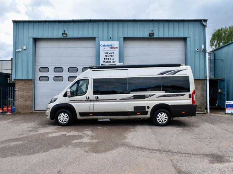 Auto-Sleepers Warwick XL DIESEL MANUAL 2016/66
