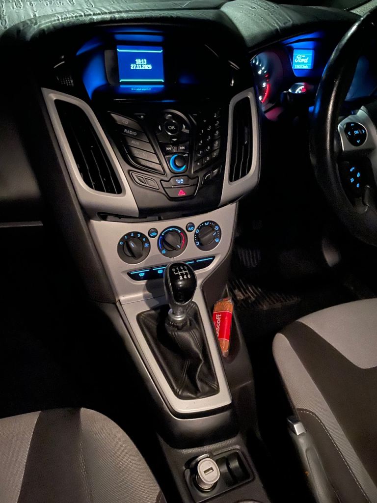 Ford, FOCUS, Estate, 2014, Manual, 1560 (cc), 5 doors