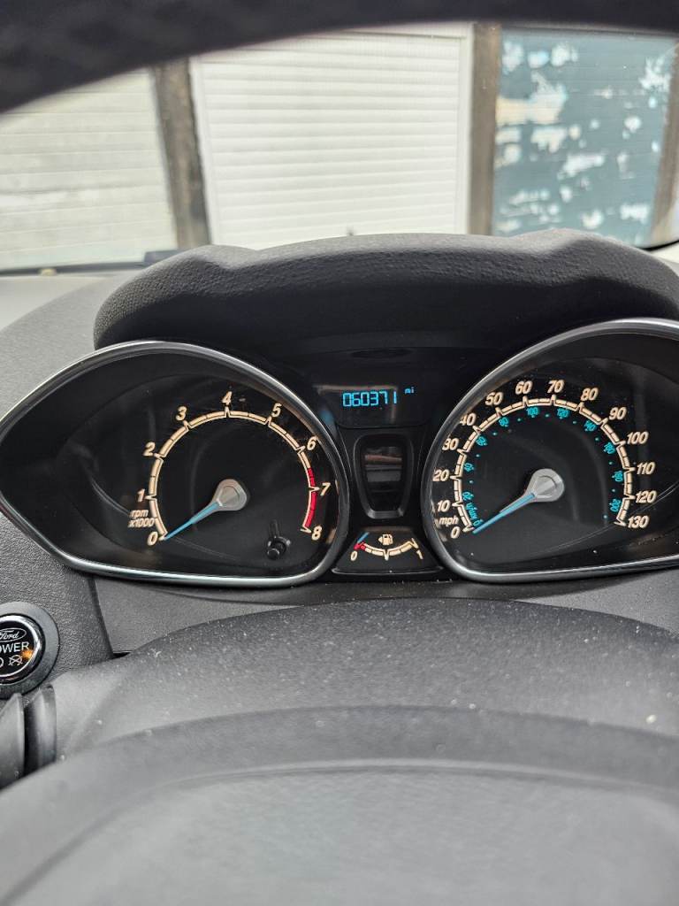 Ford, FIESTA, TITANIUM Hatchback, 2016, Manual, 998 (cc), 5 doors