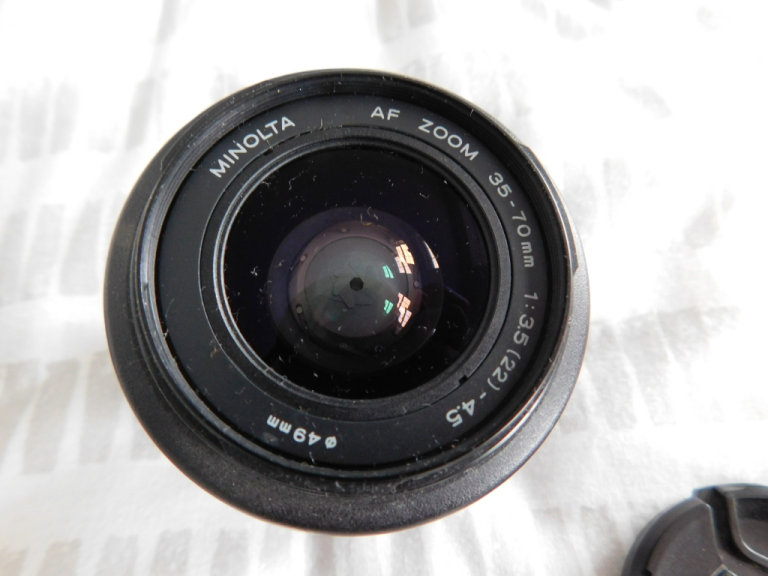 MINOLTA AF ZOOM 35 - 70MM  LENS  3.5- 4.5 - JAPAN - FITS SONY ALPHA CAMERA