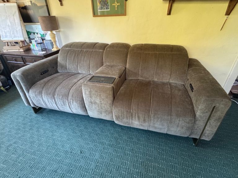 Sofology ‘The Paramount’ Green Chenille 2.5 Seater Cinema Sofa Electric Recliner with Heated Seats