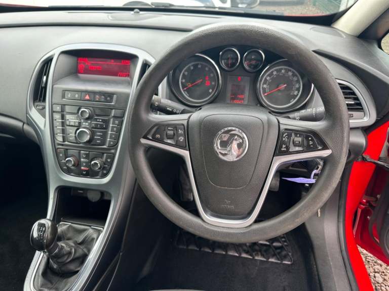 VAUXHALL ASTRA GTC 1.6 T 16V Sport 2012