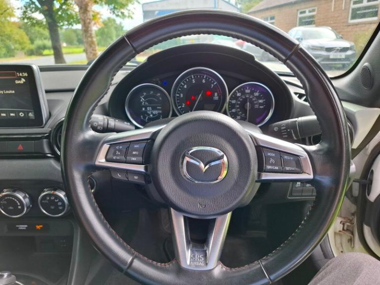 Mazda MX-5 SE-L NAV