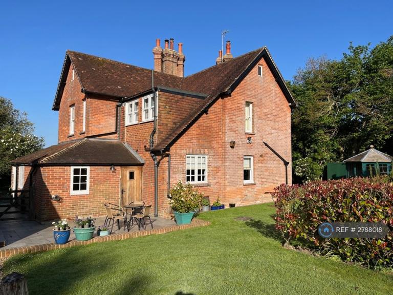 4 bedroom house in Hawkhurst Lane, Waldron, TN21 (4 bed) (#2788018)