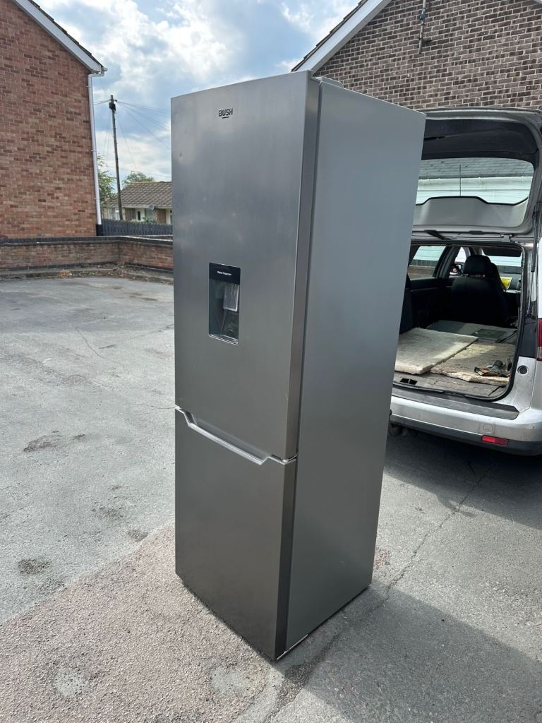 Bush water dispenser fridge freezer for sale 