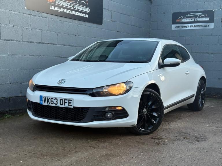 2013 Volkswagen Scirocco 2.0 TDi BlueMotion Tech GT 3dr [Nav/Leather] COUPE Diesel Manual