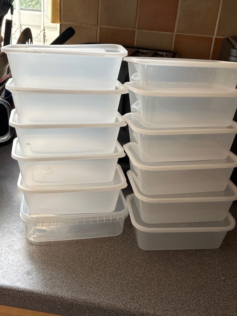 FREE takeaway tubs