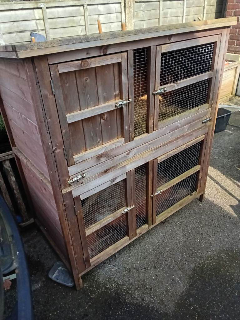 Outside 2 floor Guinea pig / Rabbit cage.