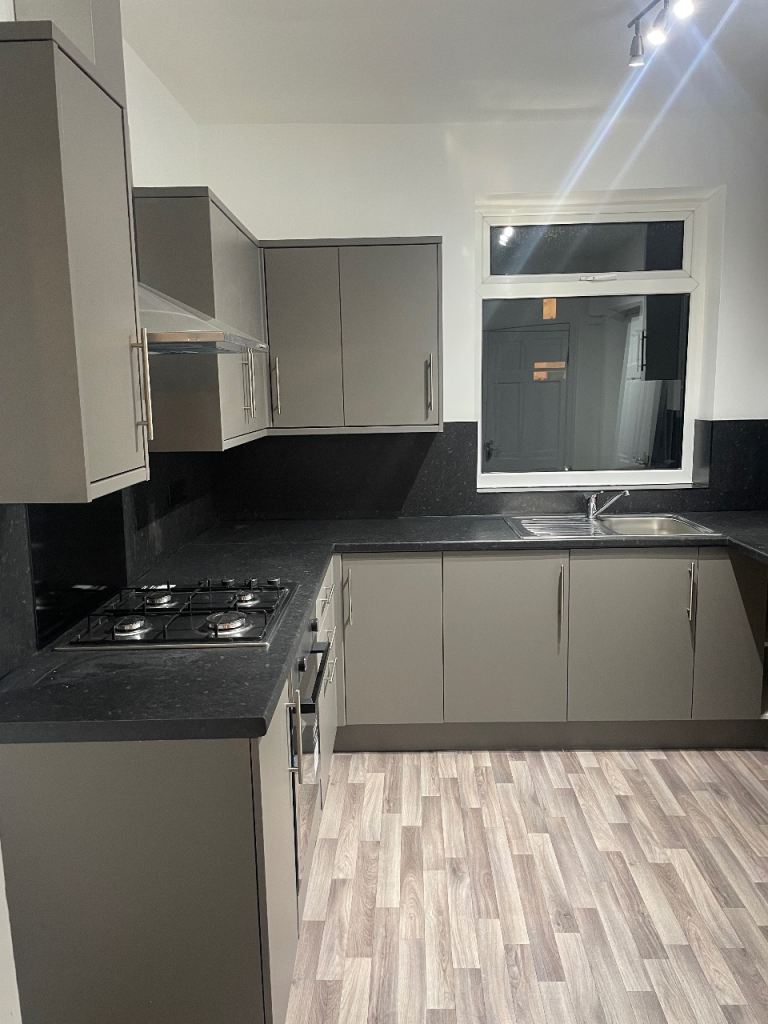 4 bedroom house MOORTOWN 