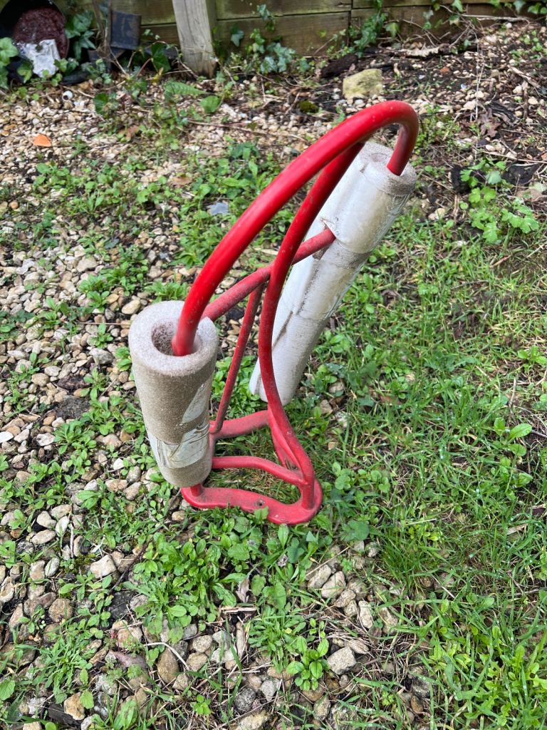 Saddle Racks (Horse)