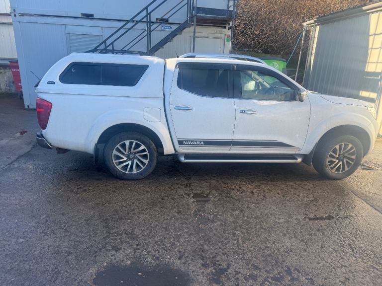 Nissian Navara canopy 