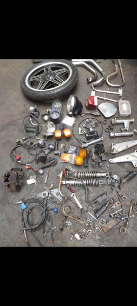 Honda superdream parts 