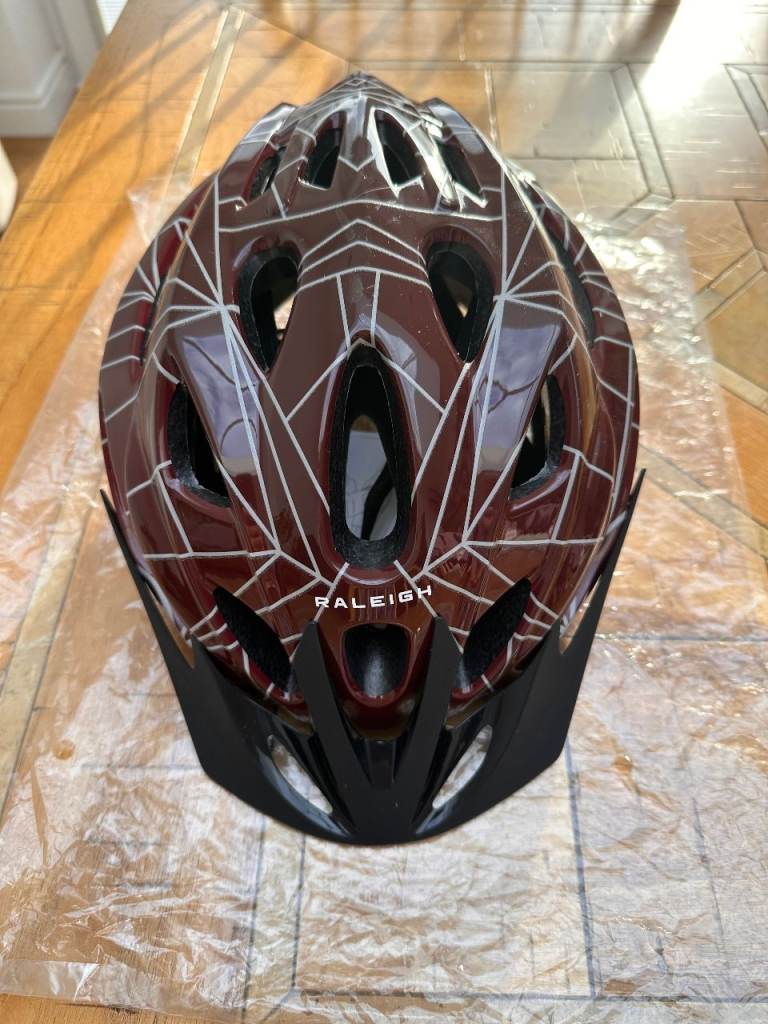 Raleigh mission pioneer helmet, BNIB
