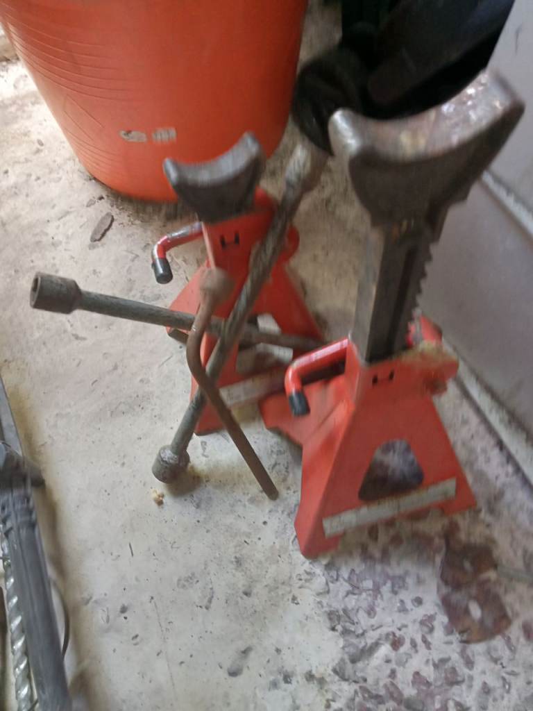 Car support 
