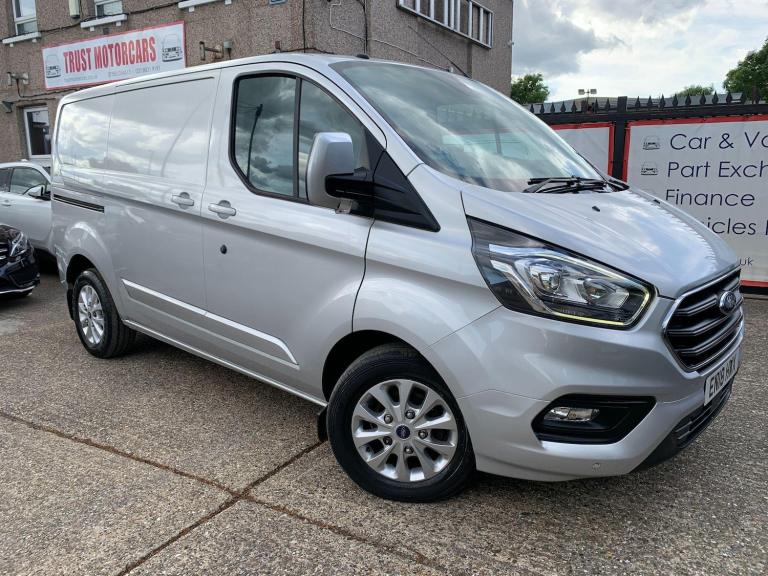 2018 Ford Transit Custom 2.0 300 EcoBlue Limited L1 H1 Euro 6 5dr PANEL VAN Diesel Manual