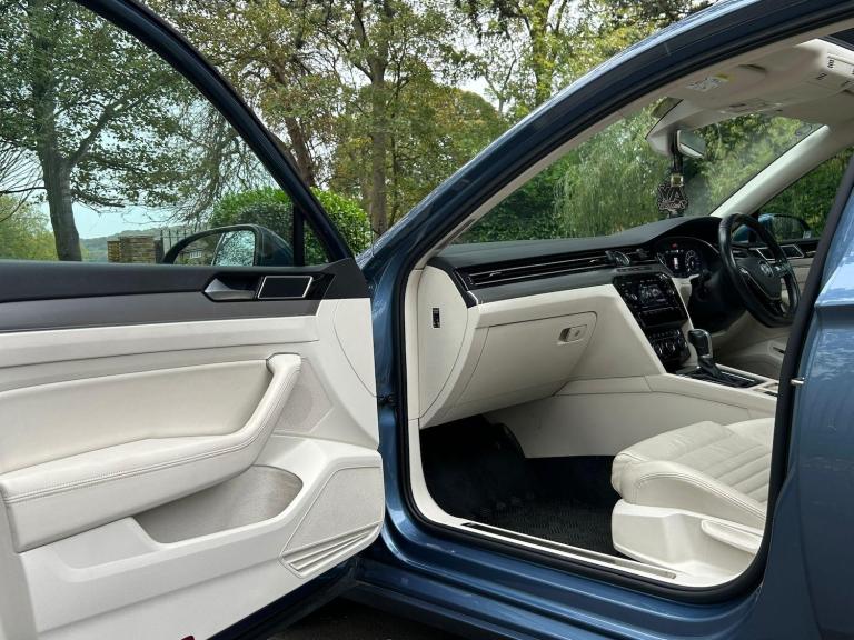 2015 Volkswagen Passat 1.6 TDI BlueMotion Tech GT DSG Euro 6 (s/s) 5dr ESTATE Diesel Automatic