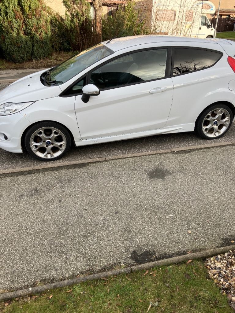 Ford fiesta 1.6 s